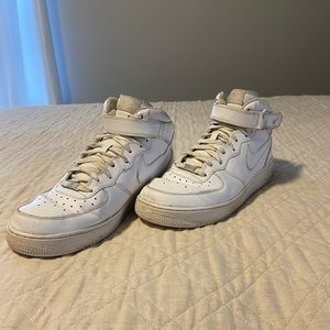 Nike High Top Air Force 1’s